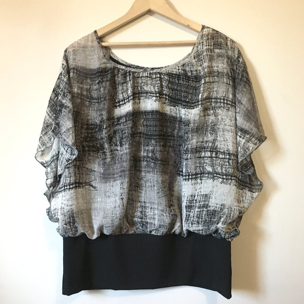 Ispiri Art Deco Abstract Print 2-in-1 Flutter Sleeve Top & Tank L